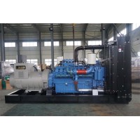 奔馳700KW柴油發(fā)電機組