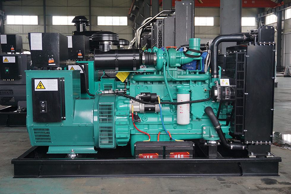 6CTA8.3-G1東風(fēng)康明斯動(dòng)力配套150KW柴油發(fā)電機(jī)組報(bào)價(jià)